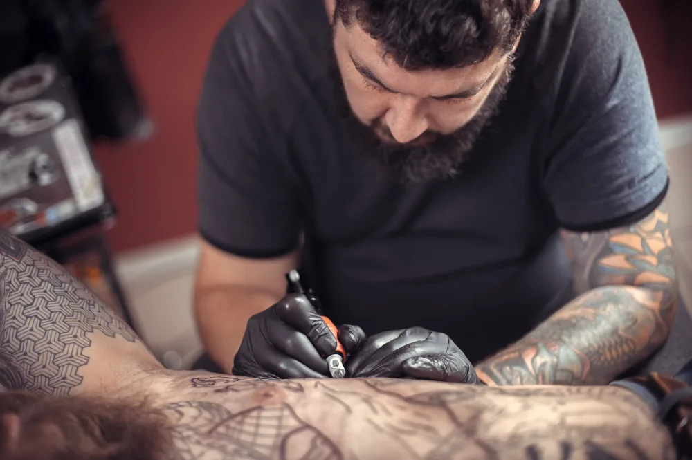 Fine Line vs Realism Tattoos: A Florida Local's Guide to Choosing Your Style